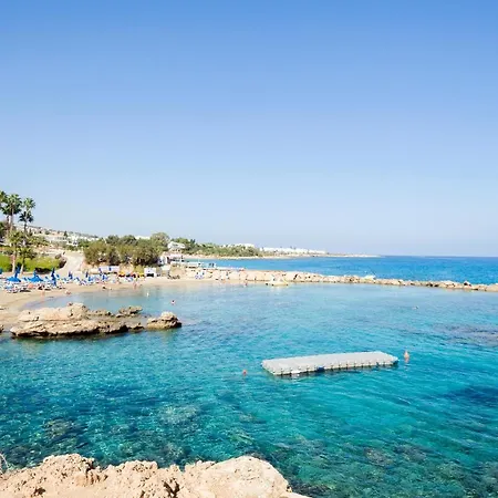 וילה Bay View פרוטאראס